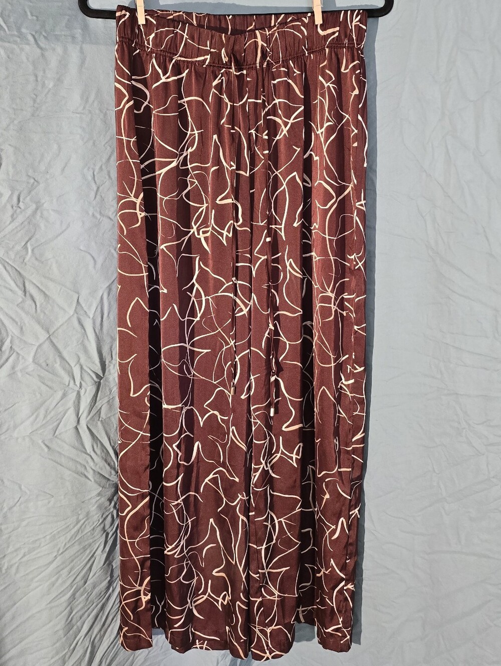 Adriana Papell Multi Colored Silky Satin Pants